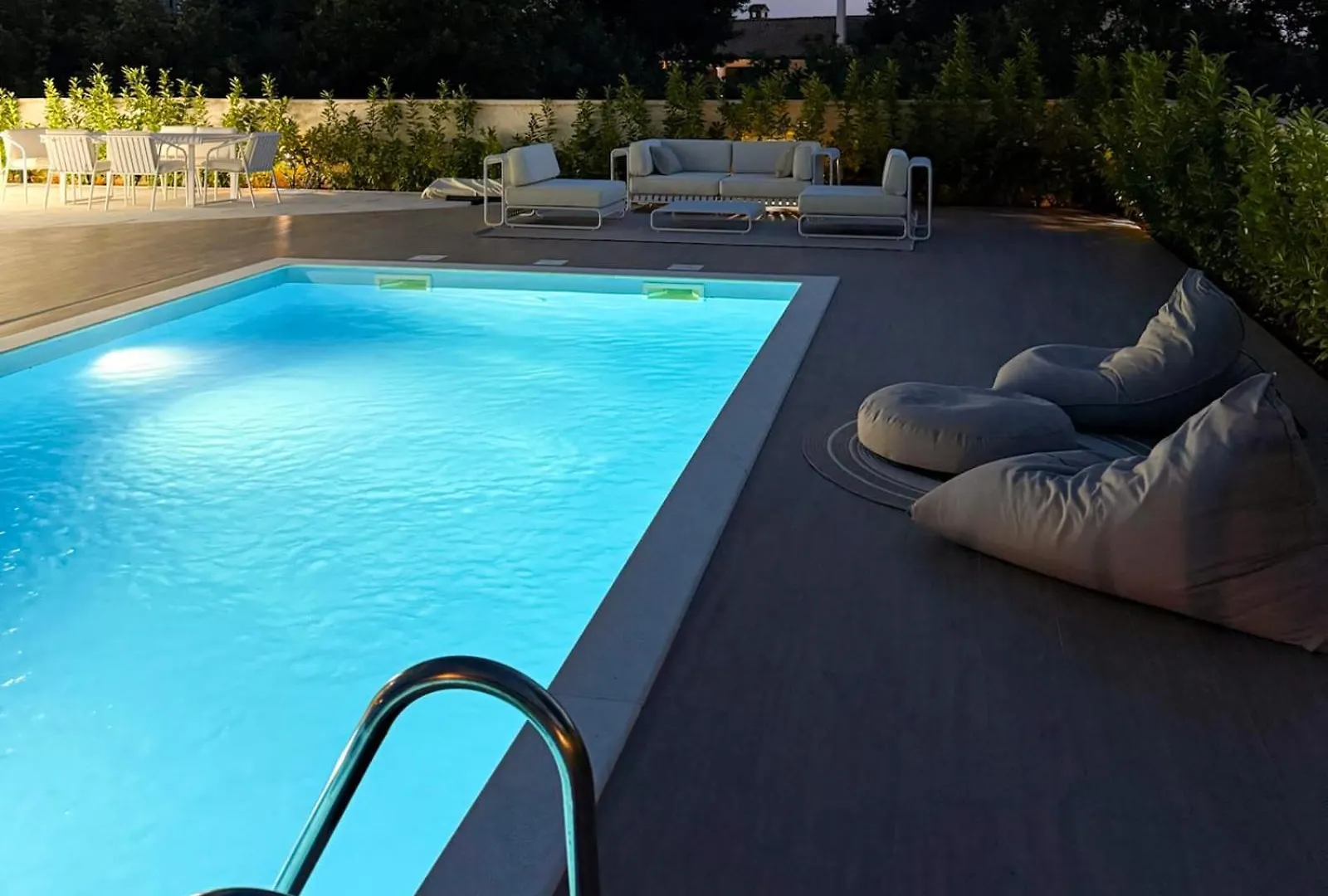 Villa Nobel For 6 Adults With Private 40 M2 Heated Pool, Outside Bar & Movie Theatre Bibici 0*,  克罗地亚