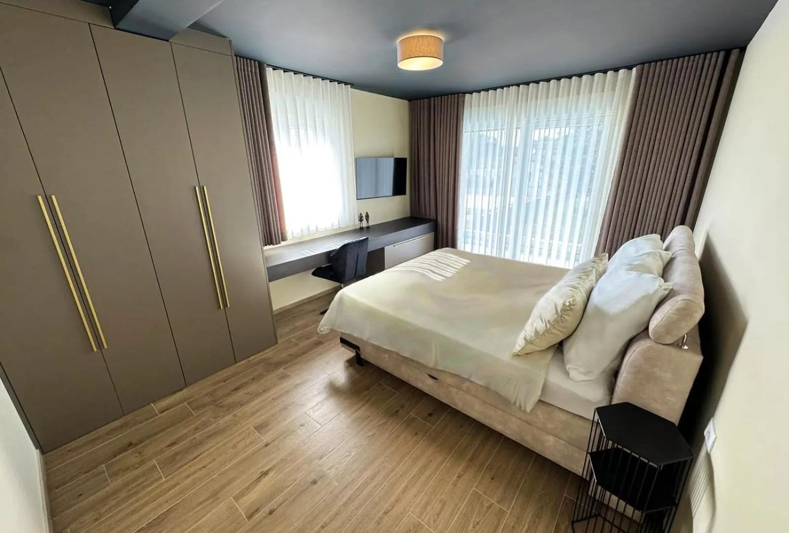 Villa Nobel For 6 Adults With Private 40 M2 Heated Pool, Outside Bar & Movie Theatre Bibici 0*,