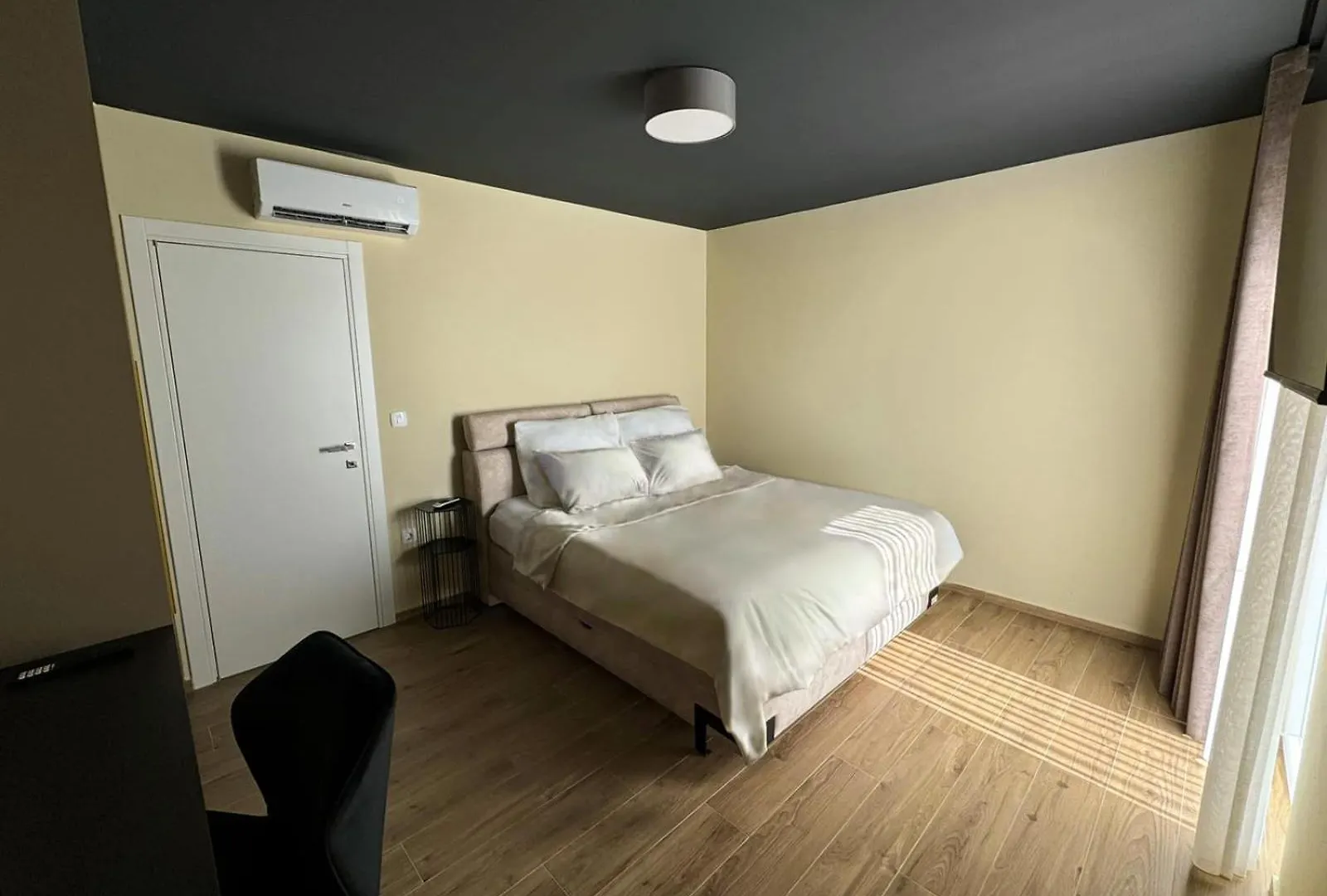 Villa Nobel For 6 Adults With Private 40 M2 Heated Pool, Outside Bar & Movie Theatre Bibići